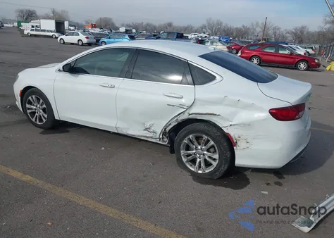 2016 Chrysler 200 Limited z USA, uszkodzony, nr VIN 1C3CCCAB7GN159315